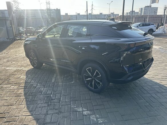 2026 Omoda C5 II, чёрный, 2549000 рублей - вид 6