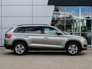 2019 Skoda Kodiaq I, серый, 2070000 рублей, вид 5