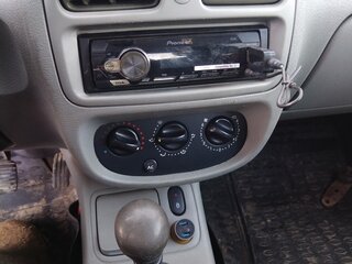2002 Renault Symbol I Рестайлинг, зелёный, 310000 рублей, вид 4