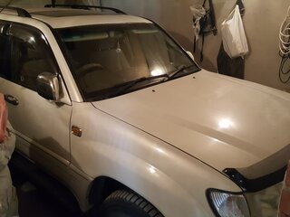 2001 Toyota Land Cruiser 100 Series, белый, 1500000 рублей, вид 2