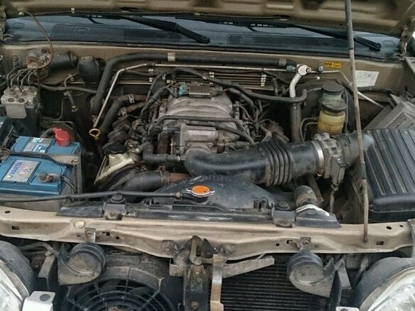 2002 Isuzu Axiom, серый - вид 4