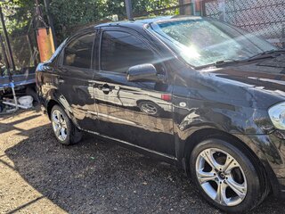 2006 Chevrolet Aveo I Рестайлинг, чёрный, 322000 рублей, вид 3