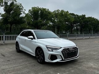 2022 Audi A3 Sportback 35 TFSI IV (8Y), белый, 1725000 рублей, вид 3