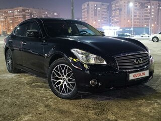 2014 Infiniti Q70 I, чёрный, 2100000 рублей, вид 2