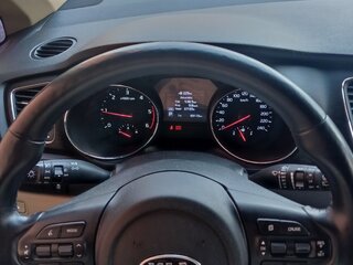 2018 Kia Carnival III, белый, 2380000 рублей, вид 4