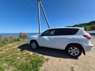 2010 Toyota RAV4 III (XA30) Рестайлинг, белый, 1350000 рублей, вид 4
