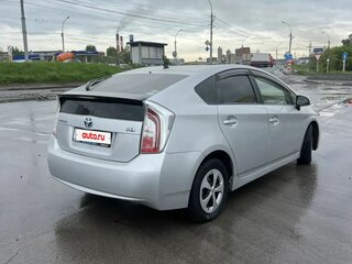 2014 Toyota Prius III Рестайлинг (XW30), серый, 1220000 рублей, вид 5