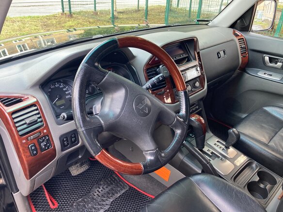 2006 Mitsubishi Pajero III Рестайлинг, чёрный, 1800000 рублей - вид 13