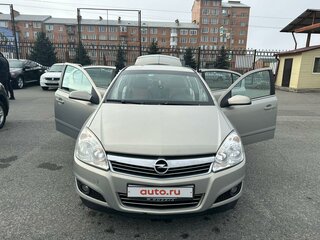 2007 Opel Astra H Рестайлинг, бежевый, 580000 рублей, вид 2