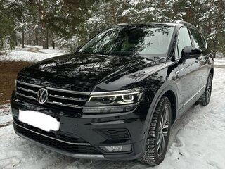 2020 Volkswagen Tiguan Allspace II, чёрный, 2912777 рублей, вид 1