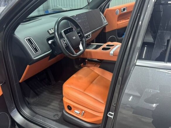 2024 Li Auto (Lixiang) L6 I, серый, 5500000 рублей - вид 8