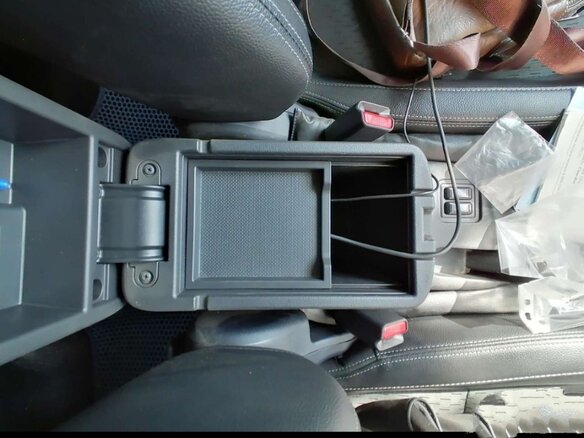 2014 Mitsubishi Outlander PHEV III, белый, 1900000 рублей - вид 18