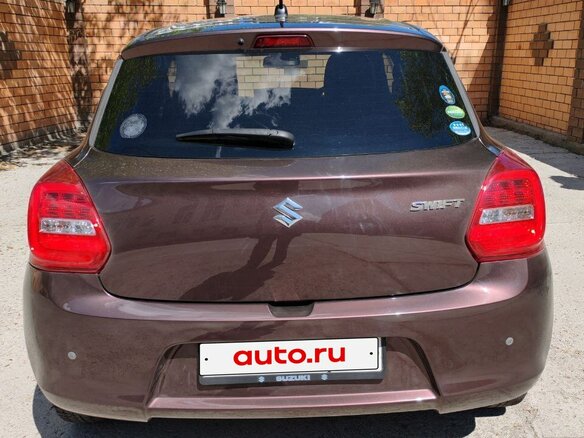 2017 Suzuki Swift V, коричневый, 1000000 рублей - вид 2