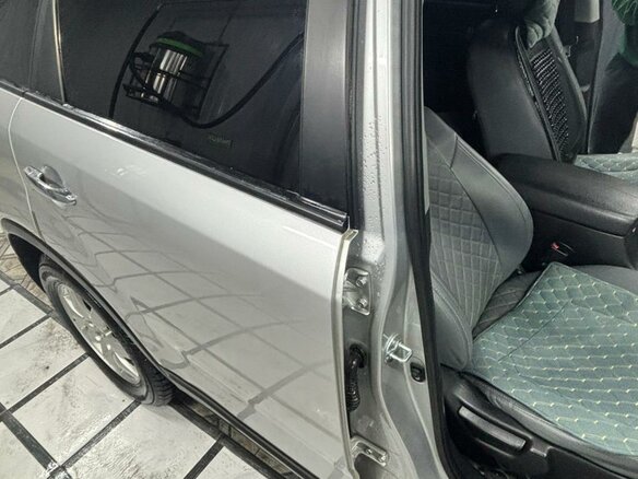 2012 Kia Sorento II, серебристый, 1400000 рублей - вид 13