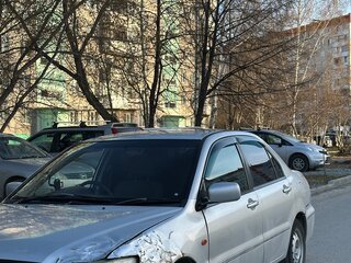 2001 Mitsubishi Lancer Cedia IX, серый, 180000 рублей, вид 1