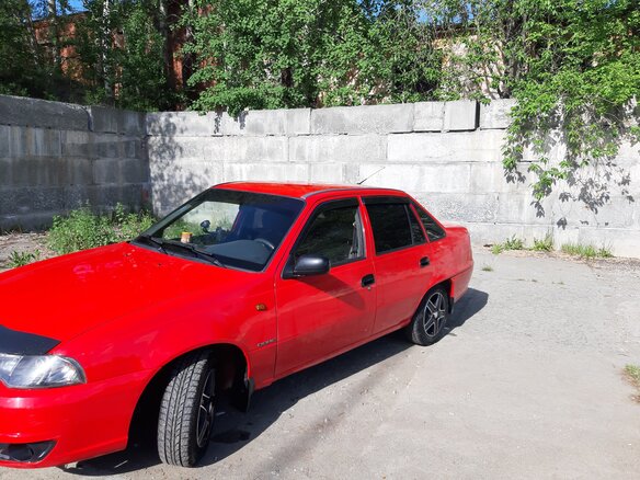 2011 Daewoo Nexia I Рестайлинг, красный, 400000 рублей - вид 1