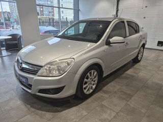 2008 Opel Astra H Рестайлинг, серебристый, 426000 рублей, вид 1