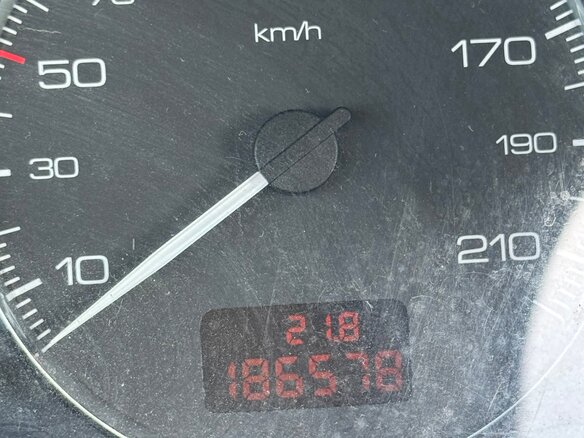 2006 Peugeot 307 I Рестайлинг, фиолетовый, 315000 рублей - вид 8