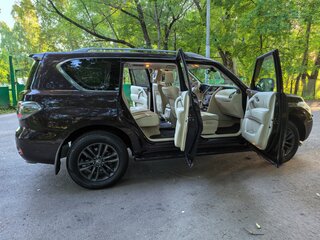 2011 Nissan Patrol VI (Y62), пурпурный, 1650000 рублей, вид 3