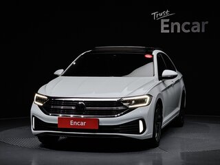 2022 Volkswagen Jetta VII Рестайлинг, белый, 2260000 рублей, вид 3