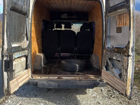 2004 Ford Transit, белый, 550000 рублей, вид 4