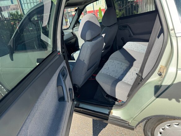 2006 Lada (ВАЗ) 2111, зелёный, 345000 рублей - вид 10