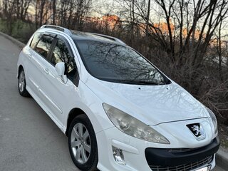 2010 Peugeot 308 I, белый, 600000 рублей, вид 1