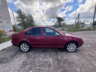 1999 Volkswagen Bora I, красный, 300000 рублей, вид 3