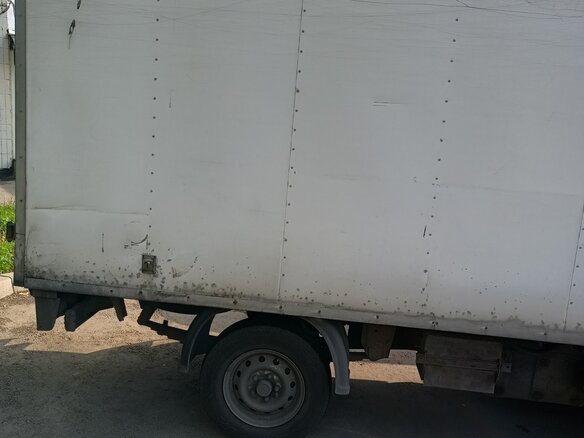 2011 Hyundai Porter, серебристый, 420000 рублей - вид 2