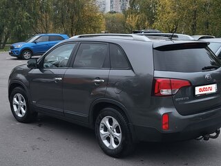 2013 Kia Sorento II Рестайлинг, серый, 1550000 рублей, вид 4
