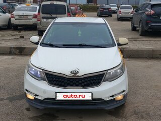 2015 Kia Rio III Рестайлинг, белый, 500000 рублей, вид 2