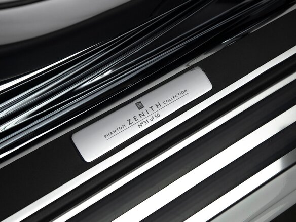 2016 Rolls-Royce Phantom VII Рестайлинг (Series II), белый - вид 21