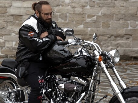2002 Harley-Davidson Softail Deuce, чёрный, 1000000 рублей, вид 1