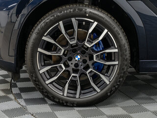 2025 BMW X6 40i III (G06) Рестайлинг, синий, 13990000 рублей, вид 3