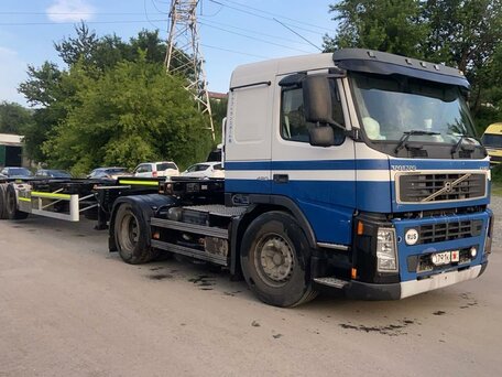 2002 Volvo FM, синий, 2100000 рублей, вид 1