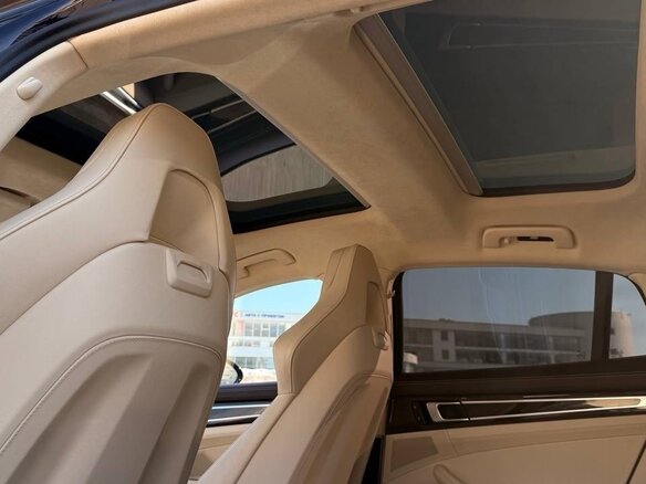 2018 Porsche Panamera Turbo II, фиолетовый, 7659000 рублей - вид 17