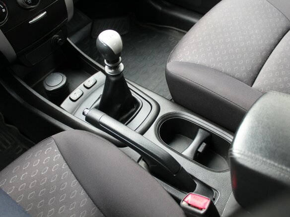2013 SsangYong Actyon II, белый - вид 9