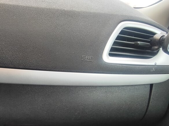 2011 Renault Scenic III, чёрный, 798000 рублей - вид 9
