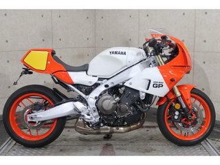 2024 Yamaha XSR900, белый, 1097000 рублей, вид 1