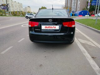 2011 Kia Cerato 6-speed II, чёрный, 570000 рублей, вид 4