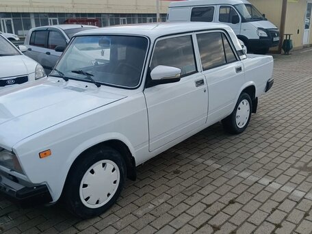 2007 Lada (ВАЗ) 2107, белый, 200000 рублей, вид 2