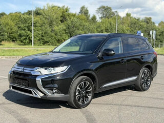 2022 Mitsubishi Outlander III Рестайлинг 3, чёрный, 2195000 рублей, вид 2