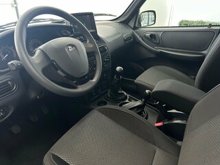 2026 Lada (ВАЗ) Niva Travel I Рестайлинг, чёрный, 1814000 рублей, вид 5