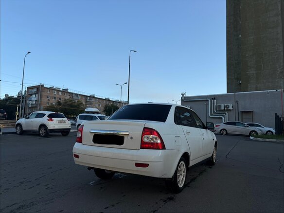 2012 Lada (ВАЗ) Priora I, белый, 250000 рублей - вид 3
