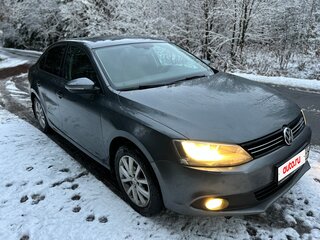 2013 Volkswagen Jetta VI, серый, 1300000 рублей, вид 3