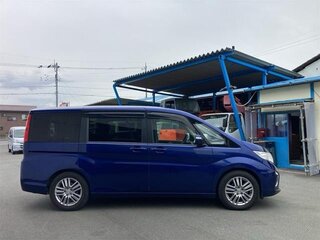 2015 Honda Stepwgn Spada V, синий, 1420000 рублей, вид 3