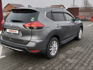 2017 Nissan X-Trail III Рестайлинг, серый, 1980000 рублей, вид 5