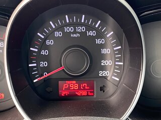 2015 Kia Rio III Рестайлинг, белый, 1450000 рублей, вид 4
