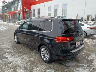 2018 Volkswagen Touran II, чёрный, 1800000 рублей, вид 5
