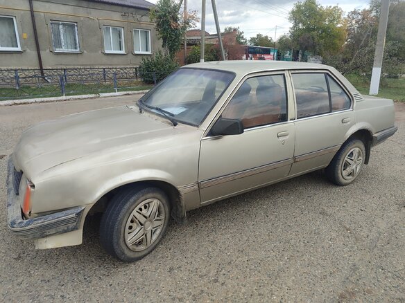 1986 Opel Ascona C, золотистый, 90000 рублей - вид 7